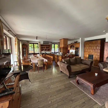 Parti Apartment *